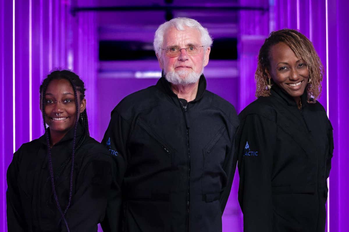 Mother-daughter pair Keisha Schahaff and Anastatia Mayers from Antigua and Barbuda, and Jon Goodwin, a former Olympic canoeist from the UK, passengers on Virgin Galactic-02