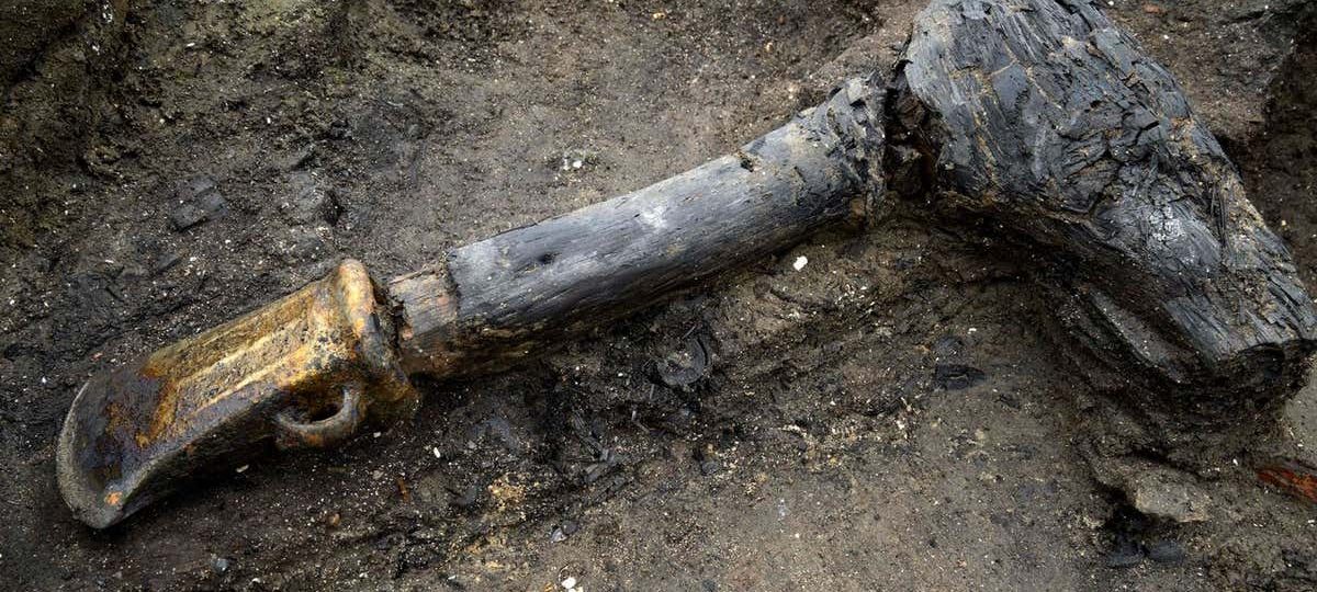 Amazingly preserved Bronze Age village reveals life in ancient England
