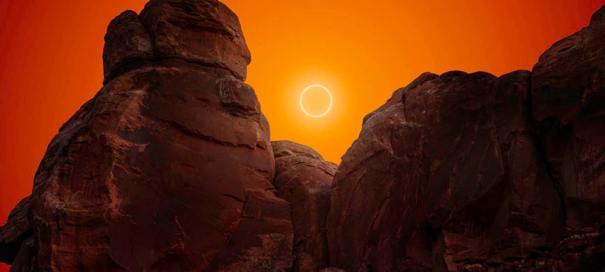 Astonishing photograph of last year’s annular solar eclipse in Utah