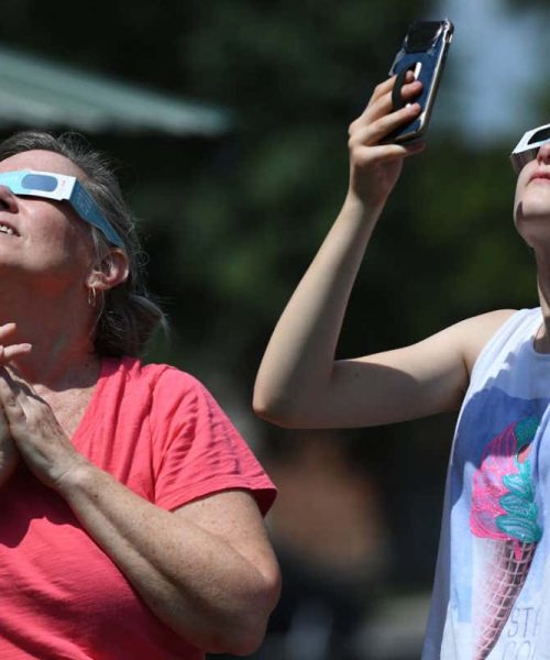 How to view an eclipse safely and what to look for in eclipse glasses