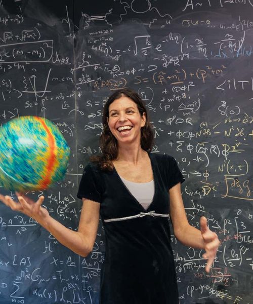 The physicist searching for quantum gravity in gravitational rainbows