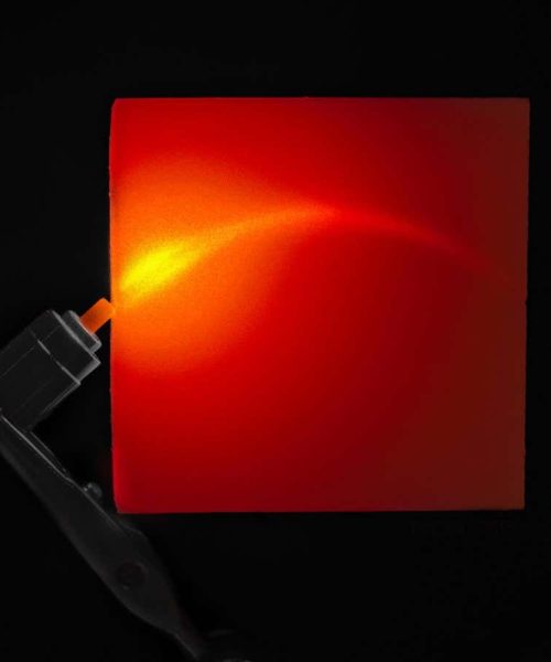 Cloud-inspired material can bend light around corners