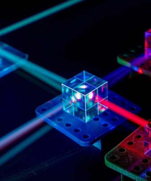 AI could assemble a record-breaking quantum computer out of cold atoms