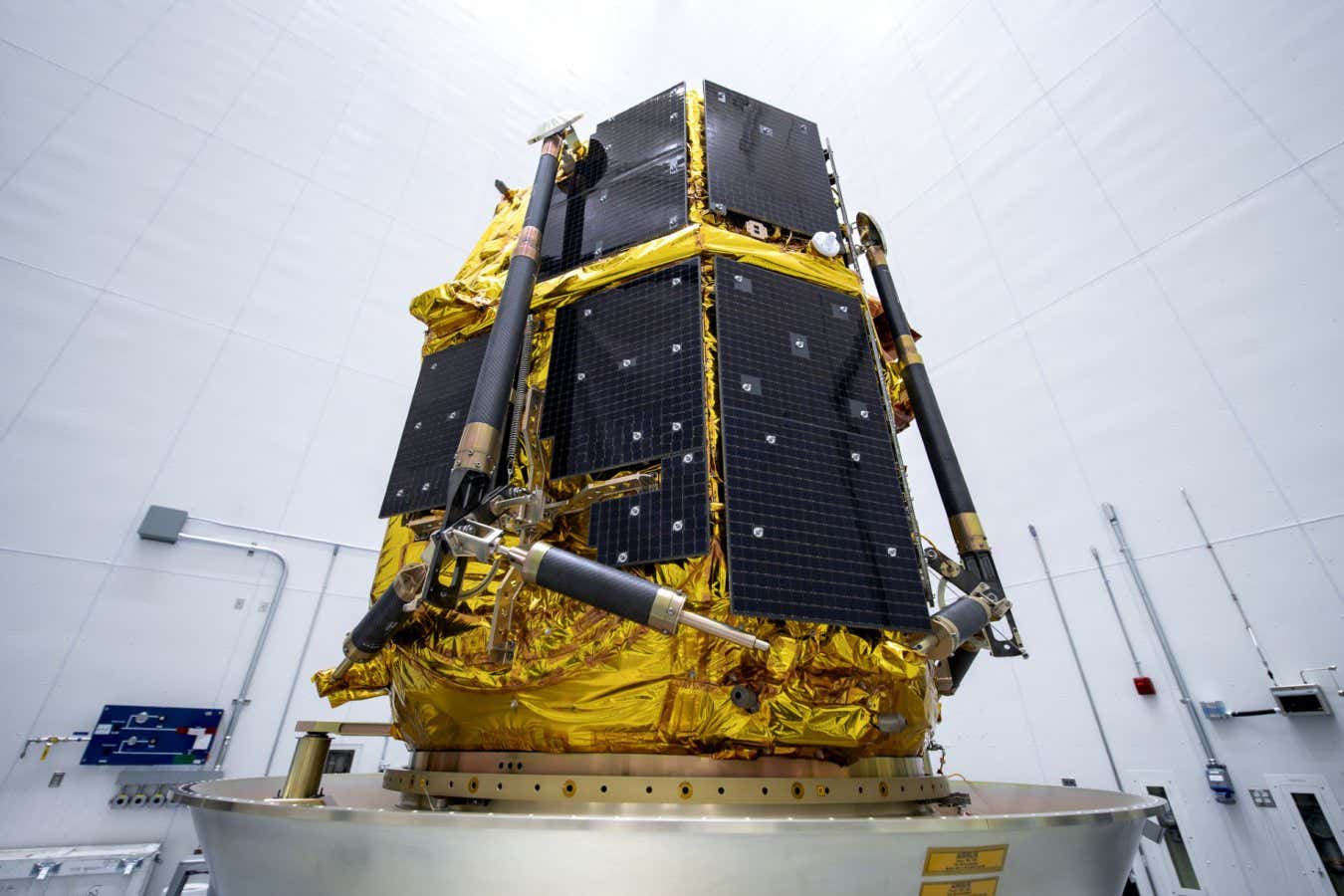 The RESILIENCE Lunar Lander seen integrated into the SpaceX Falcon 9 Launch Vehicle Adapter 7 days before the planned launch, in the Payload Processing Facility, U.S. Space Force Station, Fla.