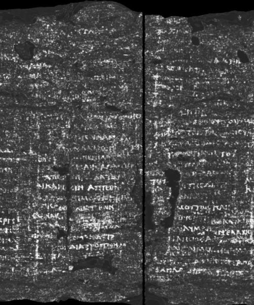 Volcano-scorched Roman scroll is read for the first time in 2000 years
