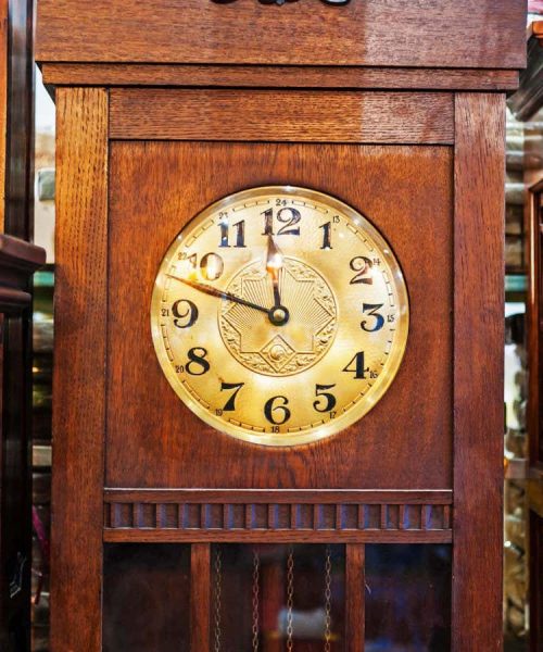 First quantum grandfather clock could probe where gravity comes from